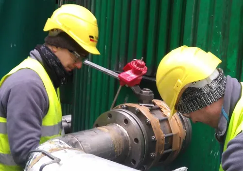 Montaż kompensatorów